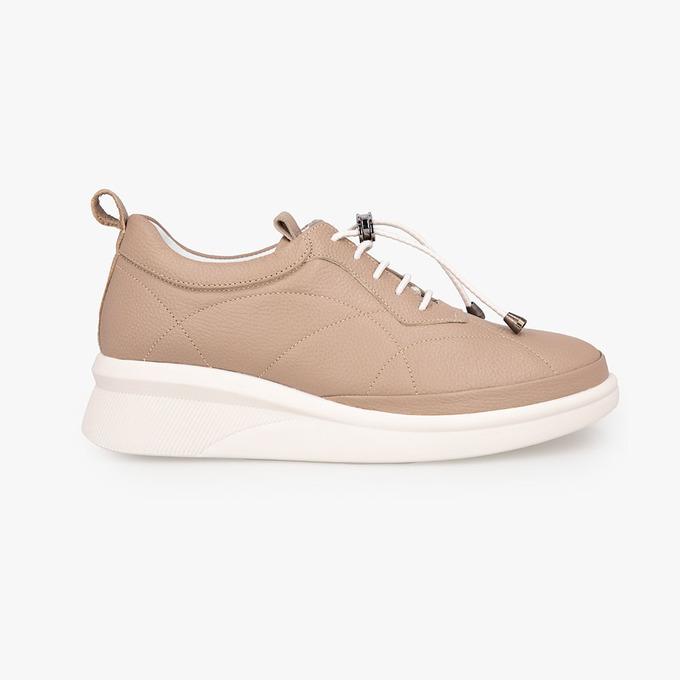 کفش راحتی زنانه برتونیکس