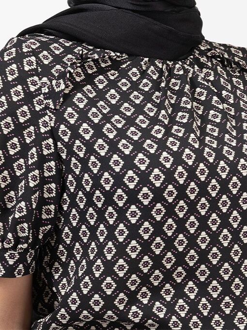 بلوز زنانه بُـرنُس