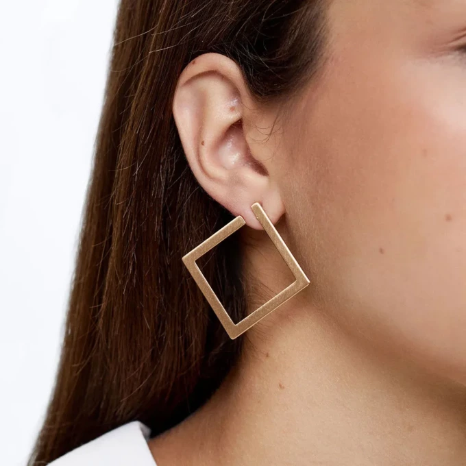 گوشواره زنانه پارفوآ