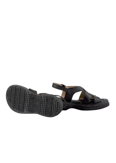 صندل و دمپایی زنانه کروکو