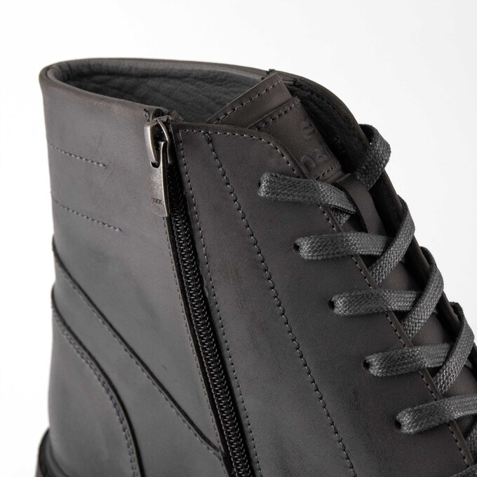 بوت مردانه منط