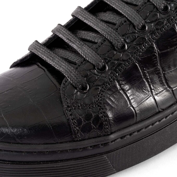 کتانی (اسنیکرز) زنانه منط