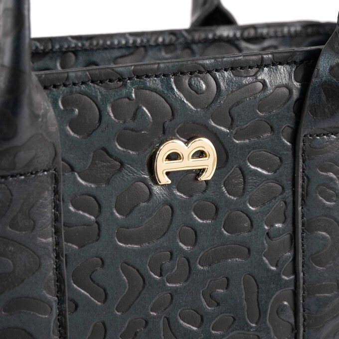 کیف رودوشی زنانه منط