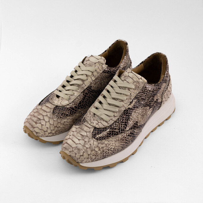 کتانی (اسنیکرز) زنانه منط