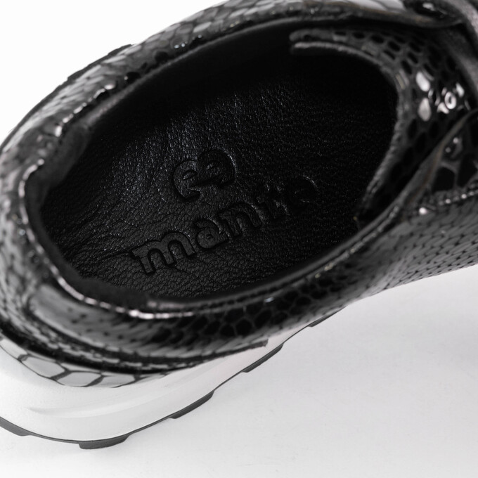 کتانی (اسنیکرز) زنانه منط