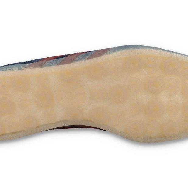 کفش دویدن و پیاده‌روی زنانه ادیداس