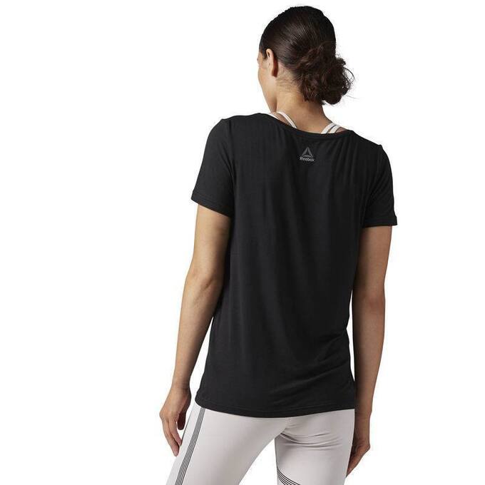 تی شرت آستین کوتاه زنانه ریبوک