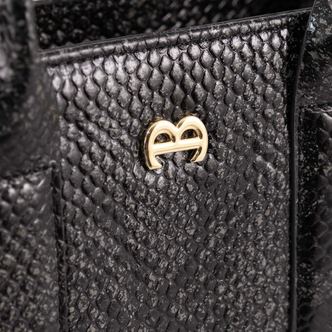 کیف رودوشی زنانه منط