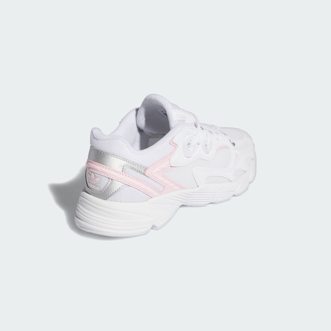 کفش دویدن و پیاده‌روی زنانه ادیداس