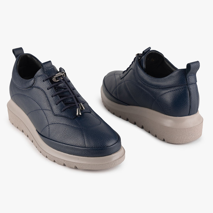 کتانی (اسنیکرز) زنانه برتونیکس