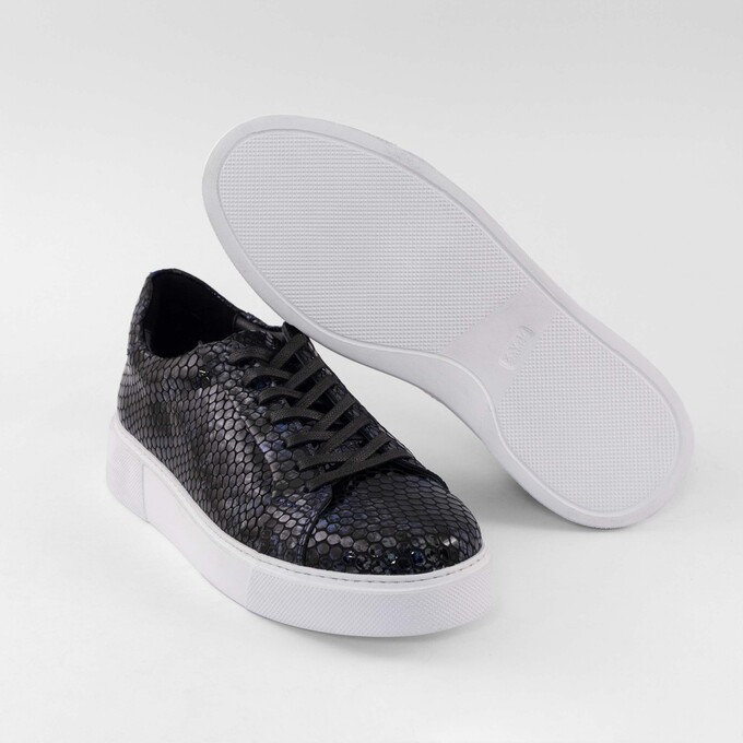 کتانی (اسنیکرز) زنانه منط